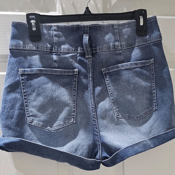 No Boundaries Juniors Jeans Shorts Size 13 - Picture 1 of 5
